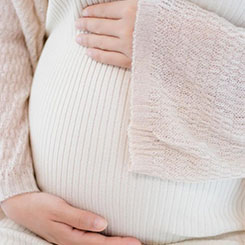 ” 他👩‍👩‍👧‍👧🇳🇷的观察是🔗，20🎳👮‍♀️代孕一个孩子多少钱